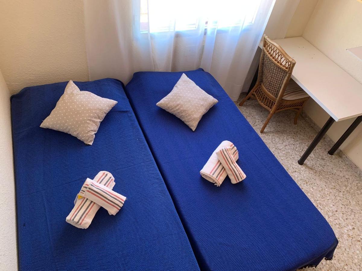 Cozy Room Guapo-Alicante Nearby The Beach And The Center Екстериор снимка